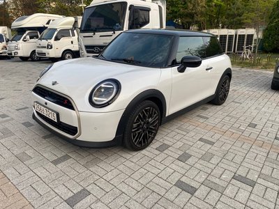MINI COOPER - 1