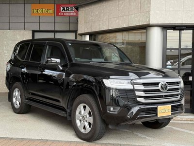 TOYOTA LAND CRUISER 300 - 1