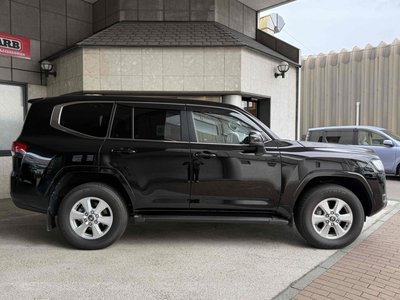 TOYOTA LAND CRUISER 300 - 2