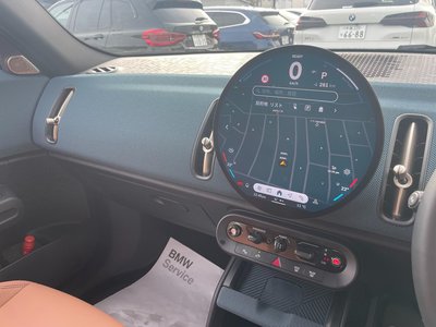 MINI MINI COUNTRYMAN - 10