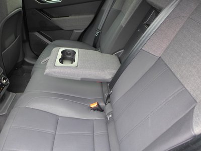 2024 LAND Rover RANGE ROVER VELAR — миниатюра 39