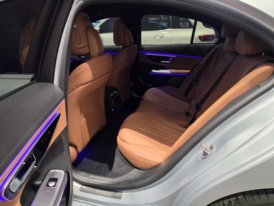 MERCEDES-BENZ E-CLASS - 10