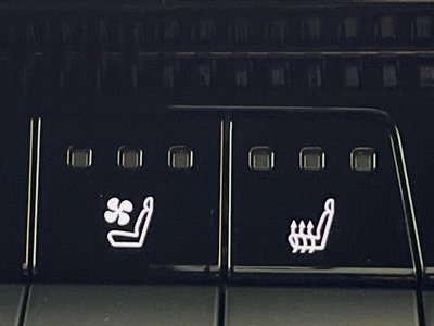 TOYOTA LAND CRUISER 250 - 6