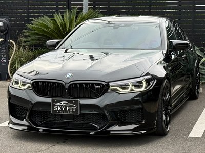 صورة 7 لـ 2018 BMW M5