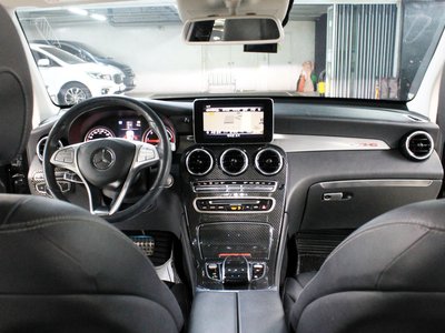 MERCEDES-BENZ GLC - 9