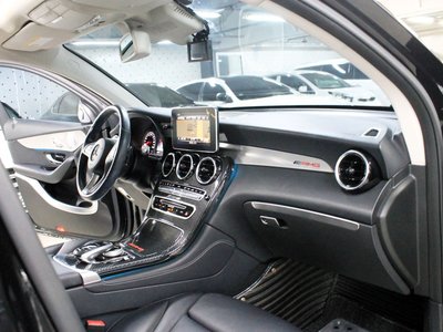 MERCEDES-BENZ GLC - 10