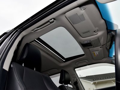 TOYOTA LAND CRUISER - 3