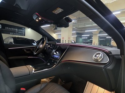 MERCEDES-BENZ EQS - 6