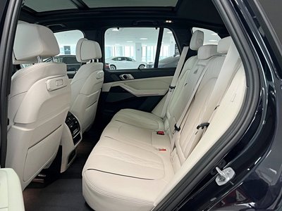 2025 BMW X5 thumbnail 12