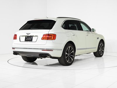 BENTLEY BENTAYGA - 6