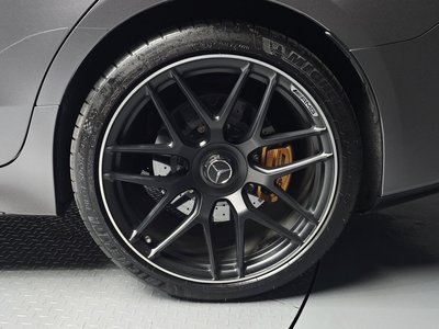 MERCEDES-BENZ GT AMG - 8