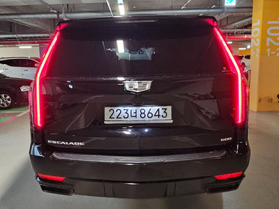 CADILLAC ESCALADE 5TH GENERATION - 6