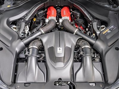 FERRARI ROMA SPIDER - 7