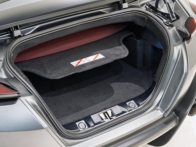 FERRARI ROMA SPIDER - 9