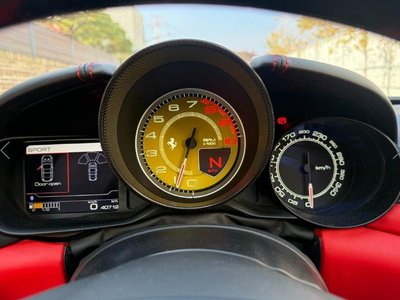 FERRARI CALIFORNIA - 4