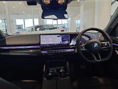 BMW 5 SERIES - 5