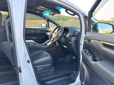2022 Toyota ALPHARD — миниатюра 13