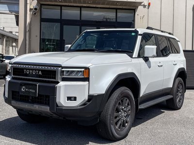 TOYOTA LAND CRUISER 250 - 7