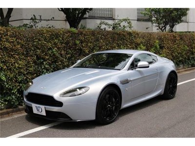 2013 Aston Martin V8 — фото 3