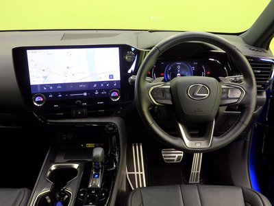 صورة 5 لـ 2023 Lexus NX