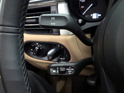 صورة مصغرة 31 لـ 2023 Porsche MACAN
