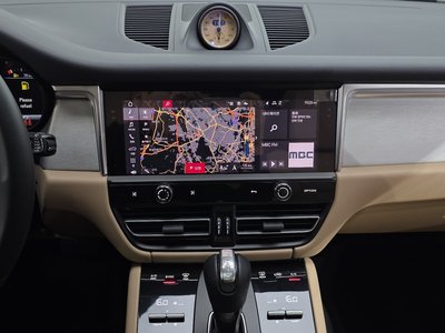 صورة مصغرة 20 لـ 2023 Porsche MACAN