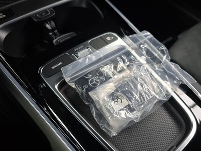 MERCEDES-BENZ GLB - 9