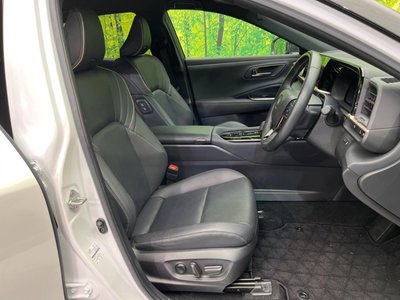 TOYOTA CROWN SPORT - 8