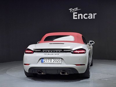 PORSCHE 718 - 4