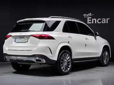 2025 Mercedes-BENZ GLE 照片 3