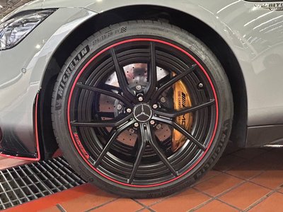 2023 Mercedes-BENZ GT AMG 照片 3