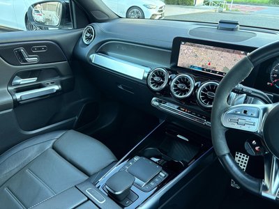 2021 Mercedes-BENZ GLB AMG — миниатюра 39