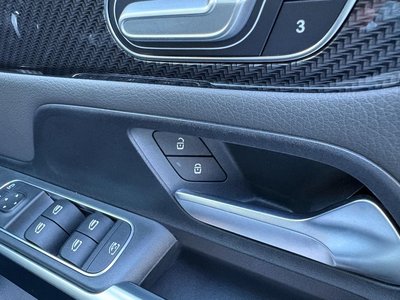 2021 Mercedes-BENZ GLB AMG — миниатюра 33