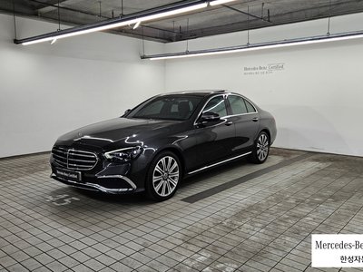 MERCEDES-BENZ E-CLASS - 1