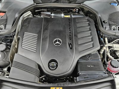 MERCEDES-BENZ E-CLASS - 7