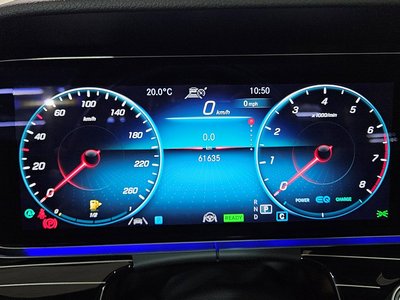 MERCEDES-BENZ E-CLASS - 8