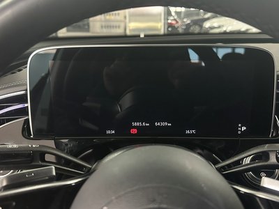 MERCEDES-BENZ E-CLASS - 8