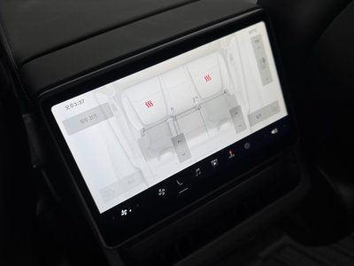 2025 Tesla MODEL Y thumbnail 32