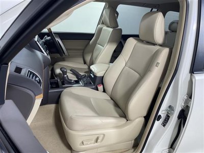 2023 Toyota LAND CRUISER PRADO 缩略图 31