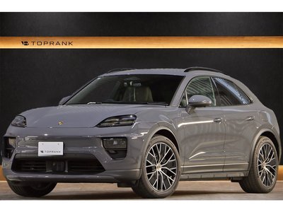 PORSCHE MACAN - 1
