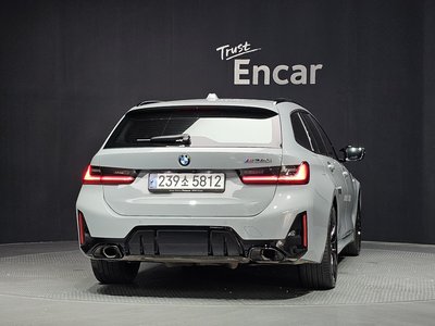 2024 BMW 3 SERIES photo 3