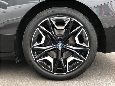 صورة مصغرة 38 لـ 2023 BMW IX