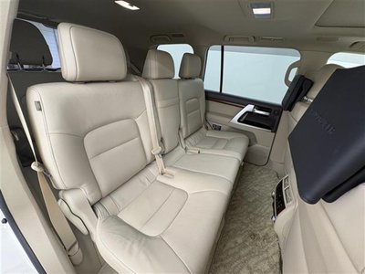 صورة مصغرة 15 لـ 2018 Toyota LAND CRUISER 200