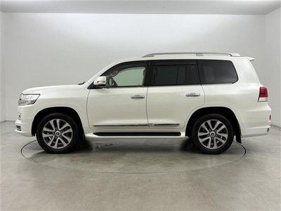 صورة مصغرة 37 لـ 2018 Toyota LAND CRUISER 200