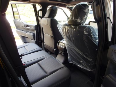 2026 Toyota LAND CRUISER 250 缩略图 12