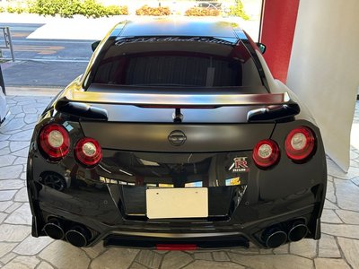 NISSAN GT-R - 3