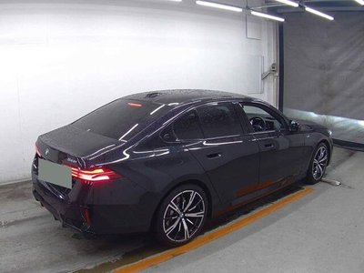 BMW 5 SERIES - 5