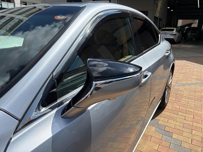 صورة مصغرة 20 لـ 2023 Lexus ES
