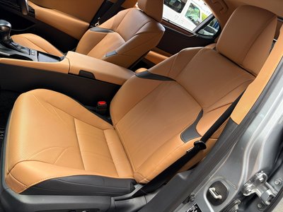 صورة مصغرة 28 لـ 2023 Lexus ES