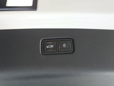 2022 Genesis ELECTRIFIED GV70 — миниатюра 26